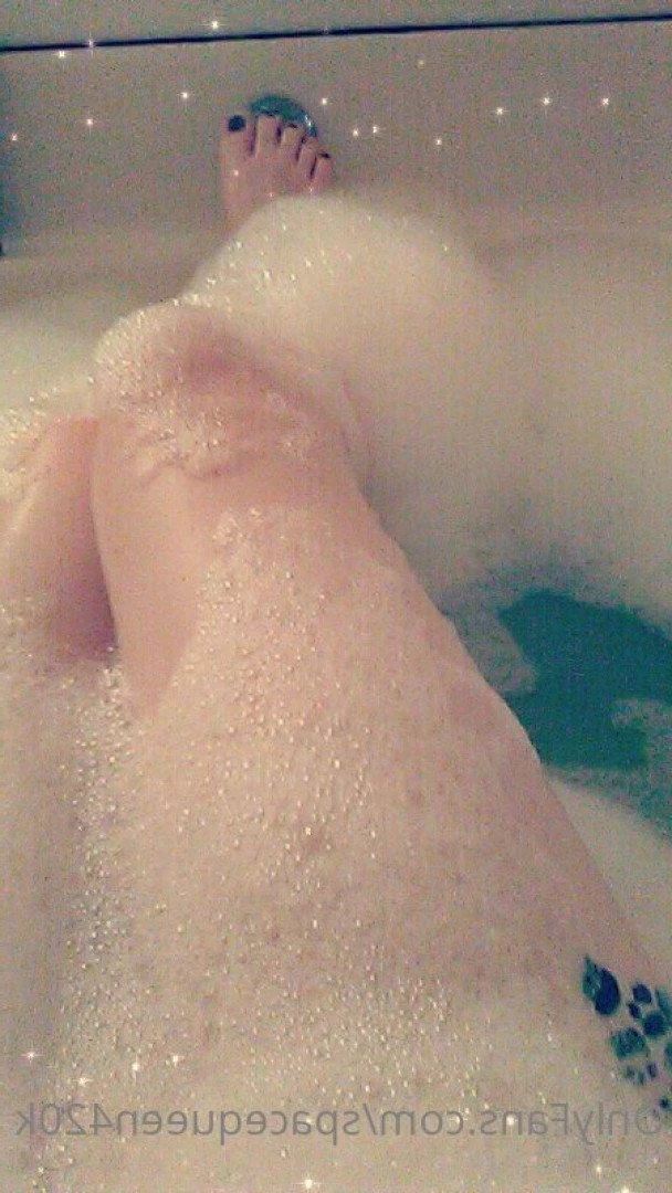 Spacequeen420k [ kittysquish420k ] Onlyfans leaked photo 5386977 on Hotleaks.tv