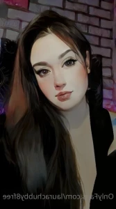 5599523