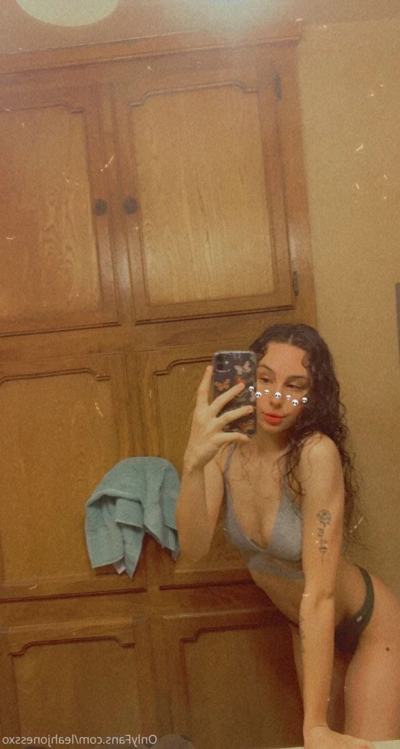 KINKYKYLIE UNCENSORED [ kinkykylieuncensored ] Onlyfans leaked photo 5405510 on Hotleaks.tv
