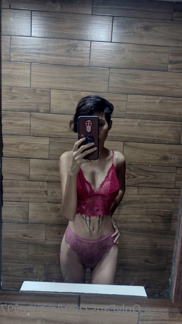 Leslie Sugey [ lessugey97 ] Onlyfans leaked photo 5698224 on Hotleaks.tv