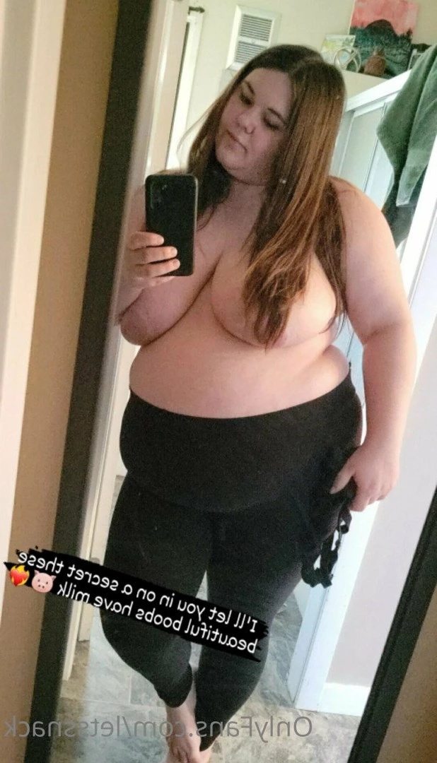 Ashligh [ letssnack ] Onlyfans leaked photo 5486253 on Hotleaks.tv