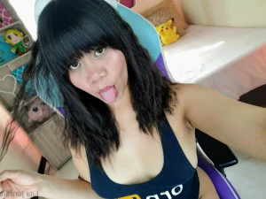 10861538