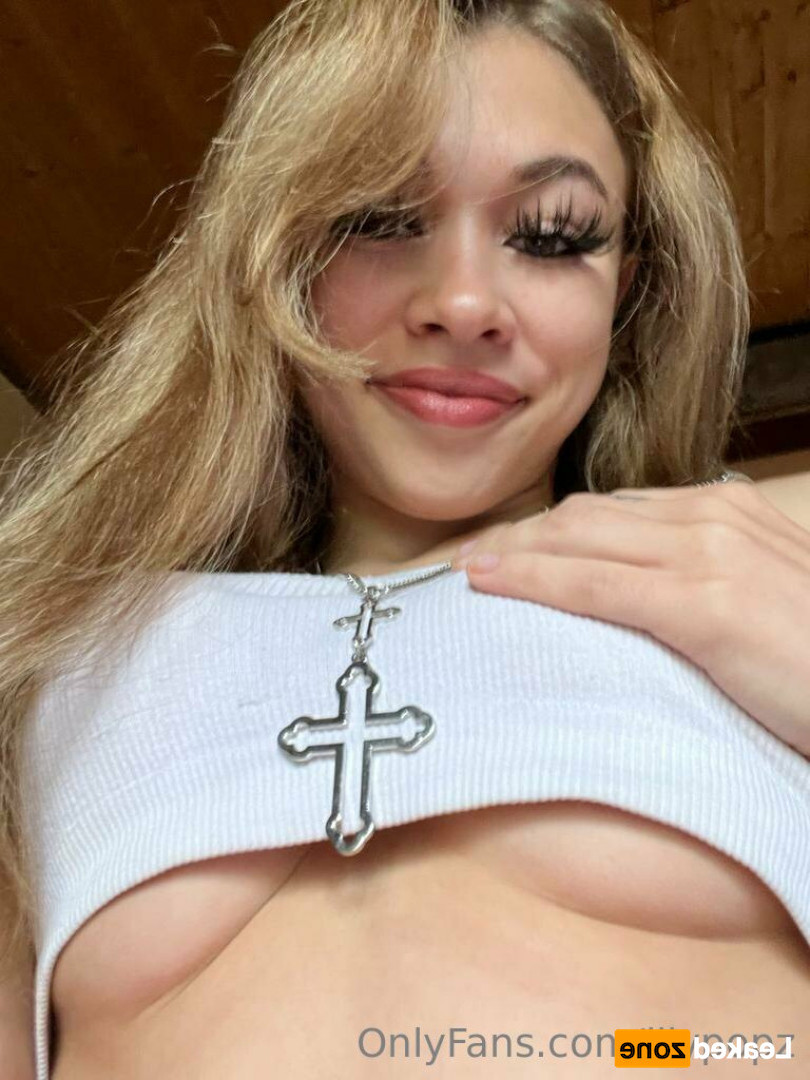 Lily🍭 [ lilypopz ] Onlyfans leaked photo 16663470 on Hotleaks.tv