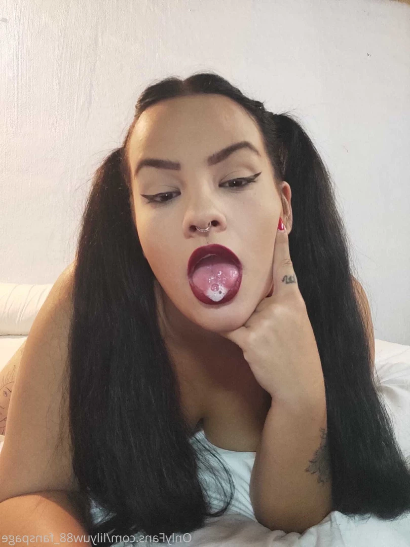 ASIAN GODDESS😍💦 SEXT WITH ME? [ lilyuw888 ] Onlyfans leaked photo 11152684 on Hotleaks.tv
