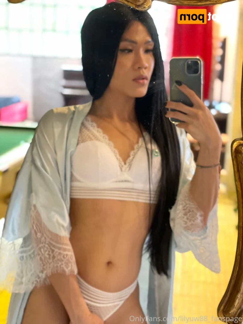 ASIAN GODDESS😍💦 SEXT WITH ME? [ lilyuw888 ] Onlyfans leaked photo 11793294 on Hotleaks.tv