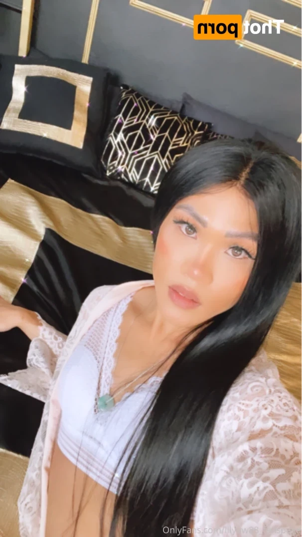 ASIAN GODDESS😍💦 SEXT WITH ME? [ lilyuw888 ] Onlyfans leaked photo 14072394 on Hotleaks.tv
