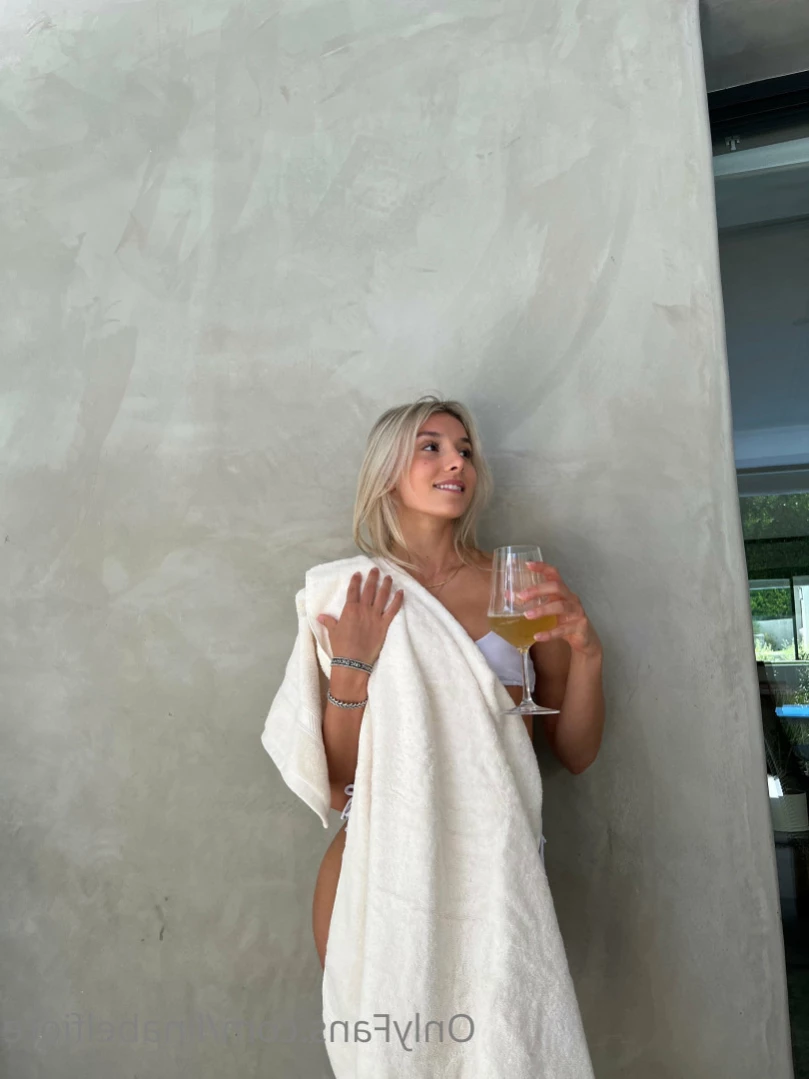 linabelfiore Onlyfans leaked photo 14974627 on Hotleaks.tv