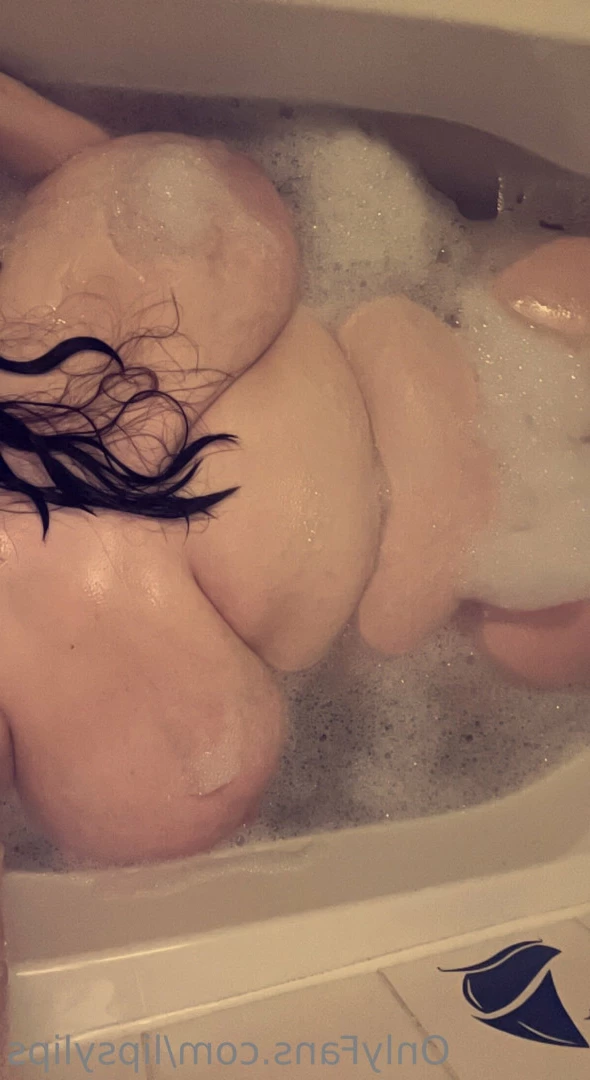 lipsylips Onlyfans leaked photo 9764090 on Hotleaks.tv