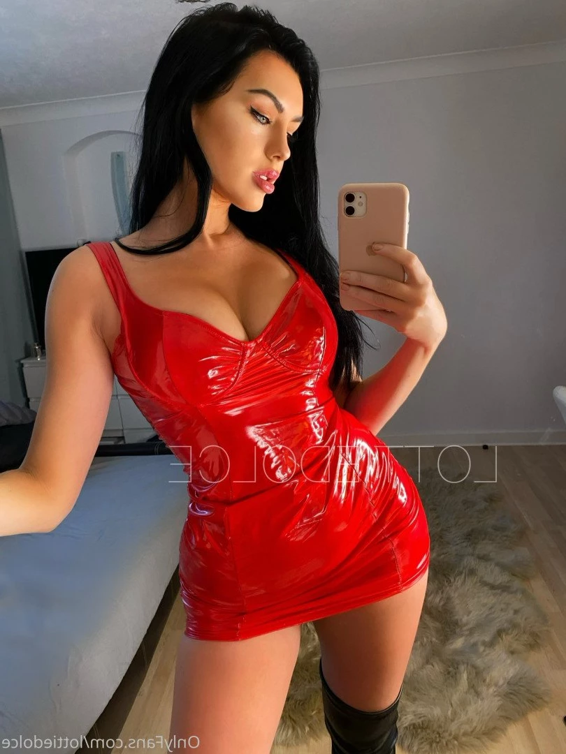 Lottie❤️‍🔥SEXIEST PUSSY ON OF 🐱 [ lottiedolce ] Onlyfans leaked photo 5421015 on Hotleaks.tv