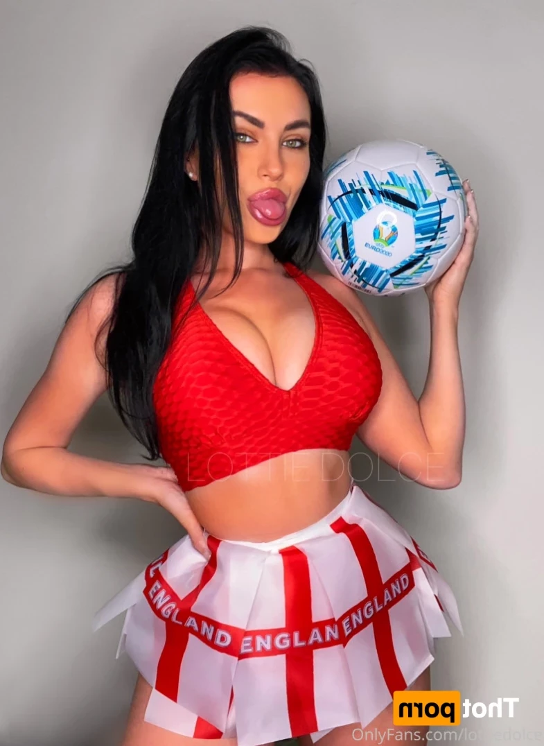 Lottie❤️‍🔥SEXIEST PUSSY ON OF 🐱 [ lottiedolce ] Onlyfans leaked photo 11152887 on Hotleaks.tv