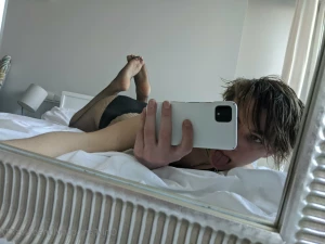 5659685