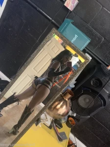 497909