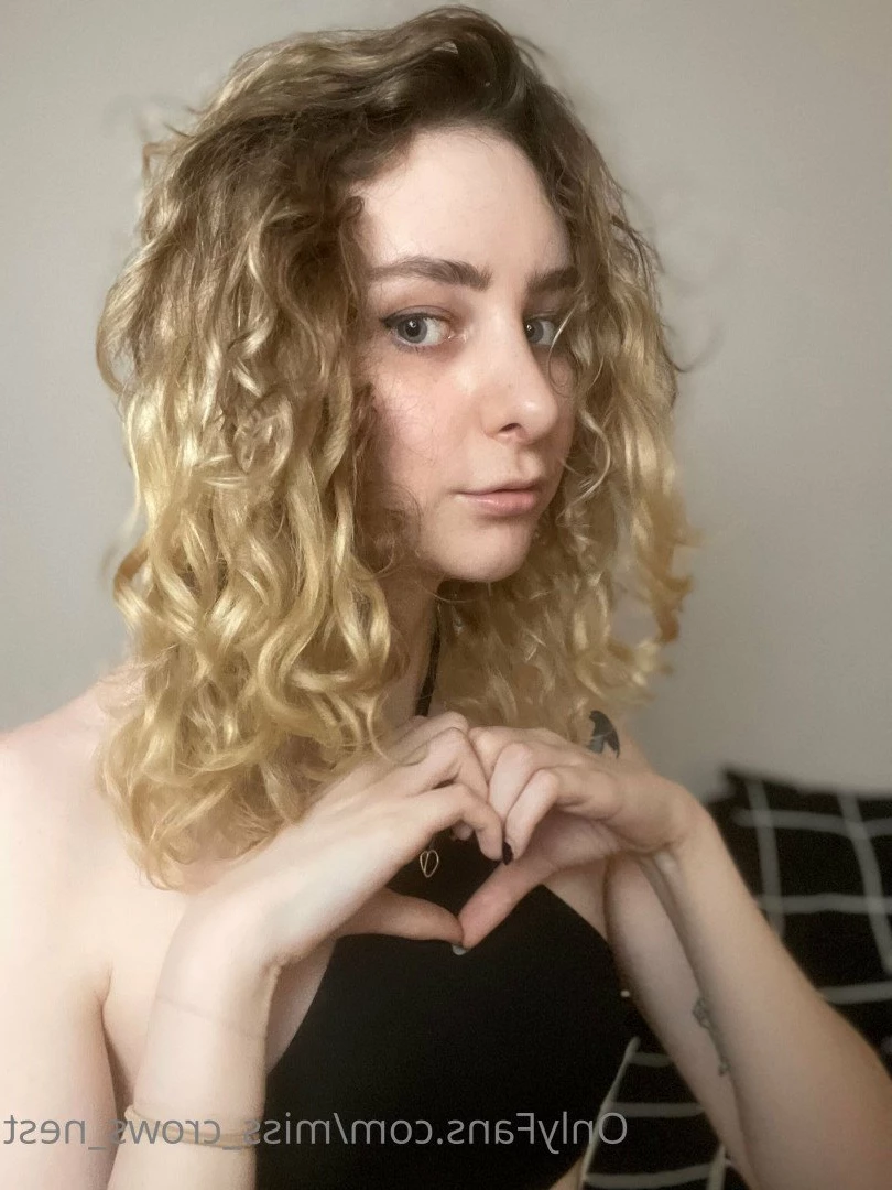 Aoife 💙 "Ee-Fah" [ aoife_bee ] Onlyfans leaked photo 5394316 on Hotleaks.tv
