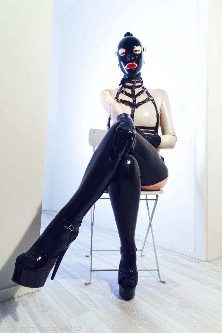 Morticia Fox [ morticiafox ] Onlyfans leaked photo 9302227 on Hotleaks.tv