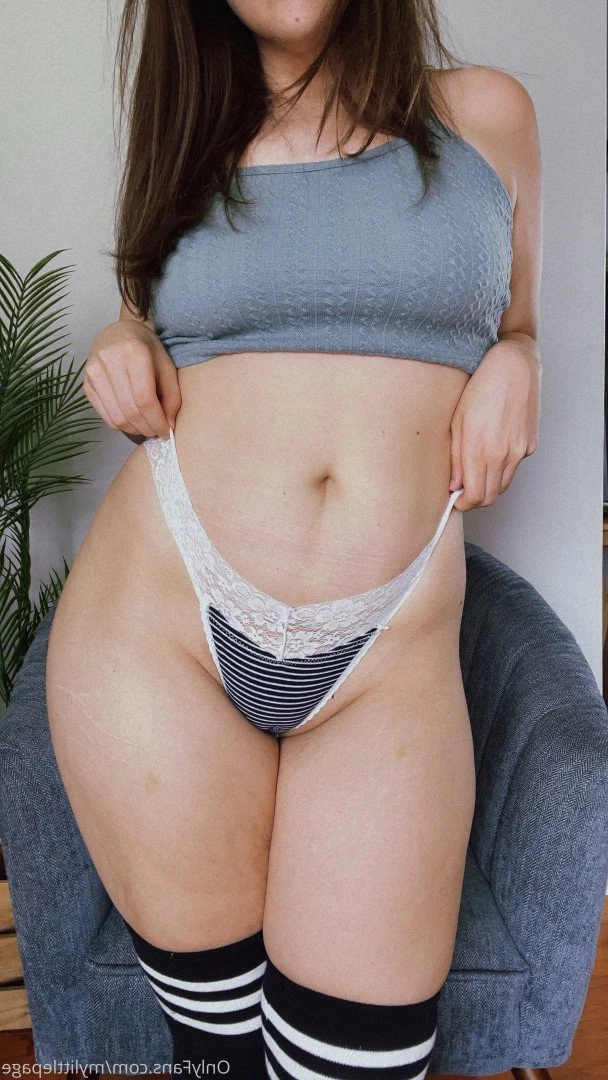 Ellesquishy ♡ [ mylittlepage ] Onlyfans leaked photo 5300150 on Hotleaks.tv