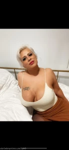 9299561