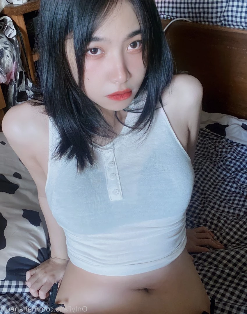 H a n e u l 💗 [ nahaneulll ] Onlyfans leaked photo 5279604 on Hotleaks.tv