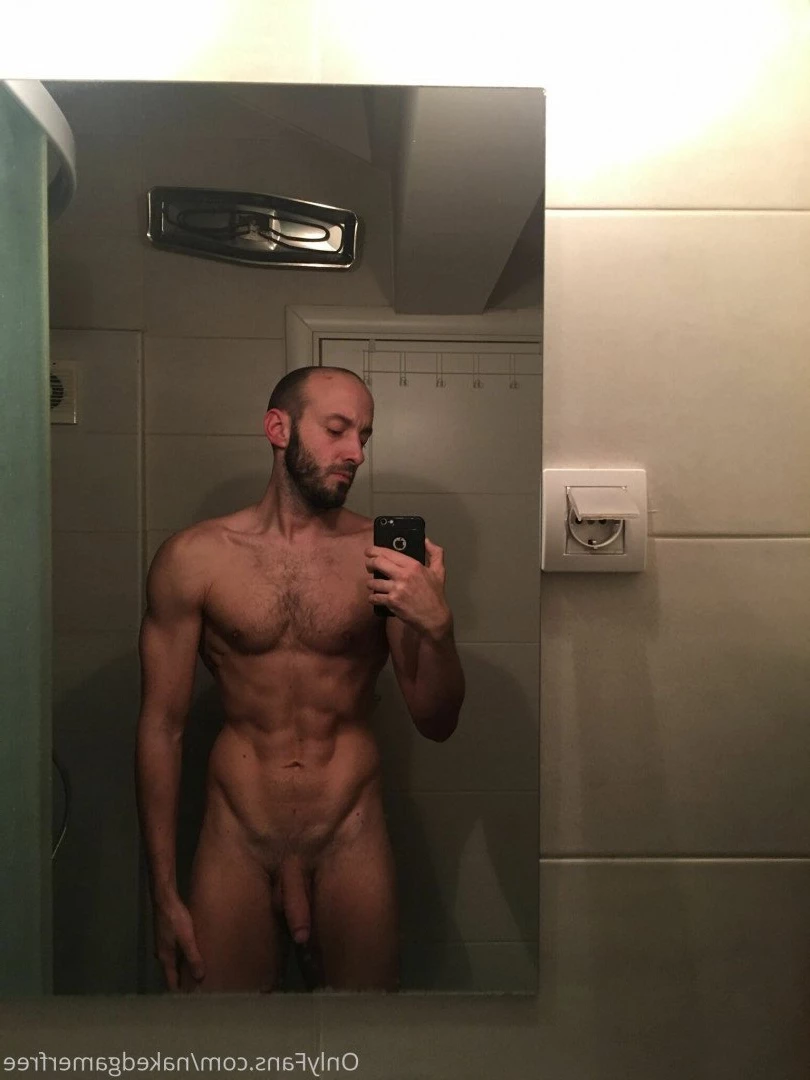 nakedgamerfree Onlyfans leaked photo 5303073 on Hotleaks.tv