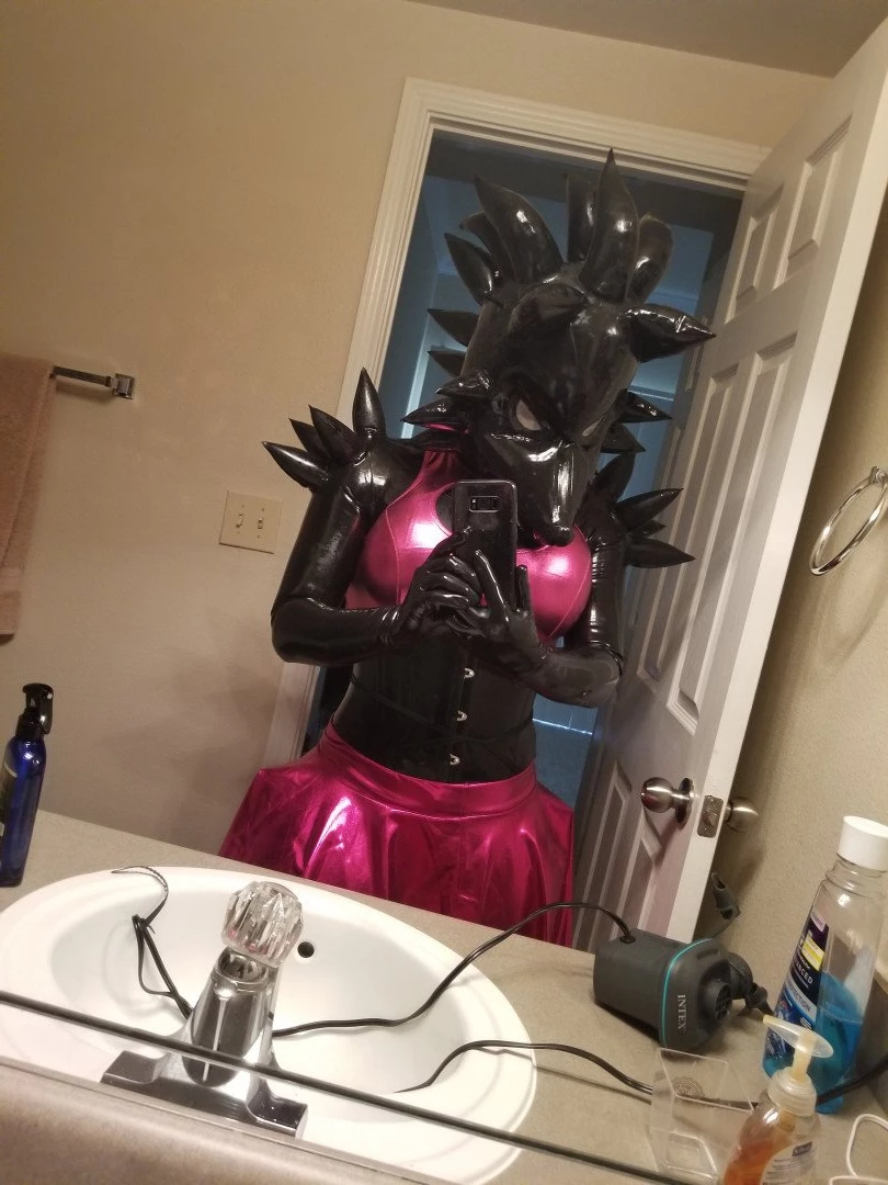 nami_latex Onlyfans leaked photo 5432701 on Hotleaks.tv
