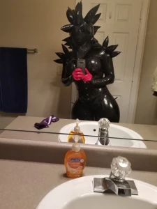 5433177