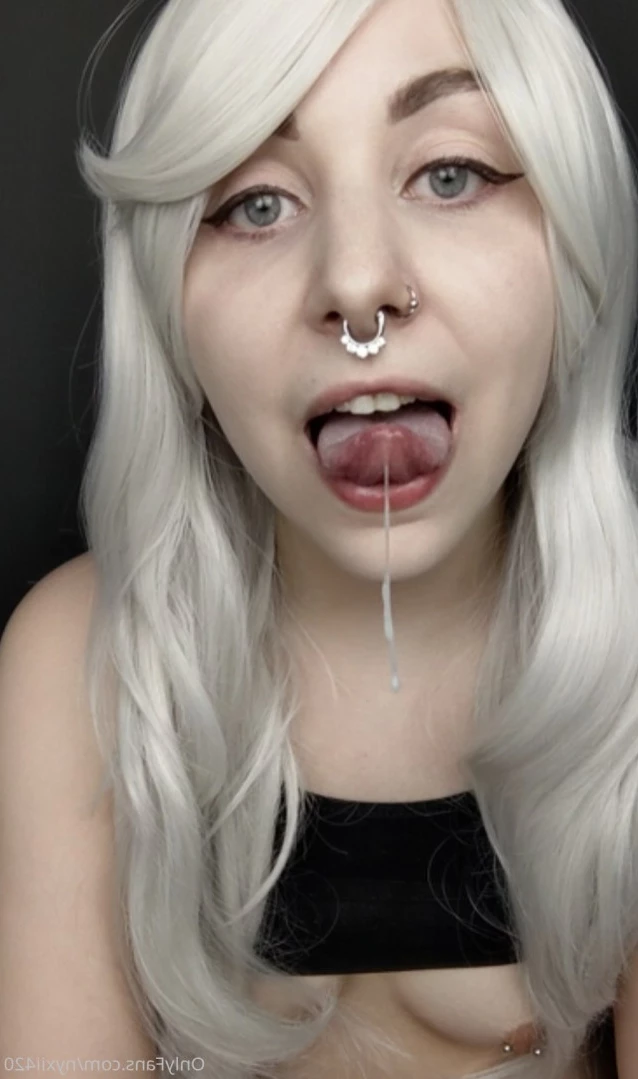 Nyxii 🎬Porn on wall🎥 [ nyxii ] Onlyfans leaked photo 11419201 on Hotleaks.tv