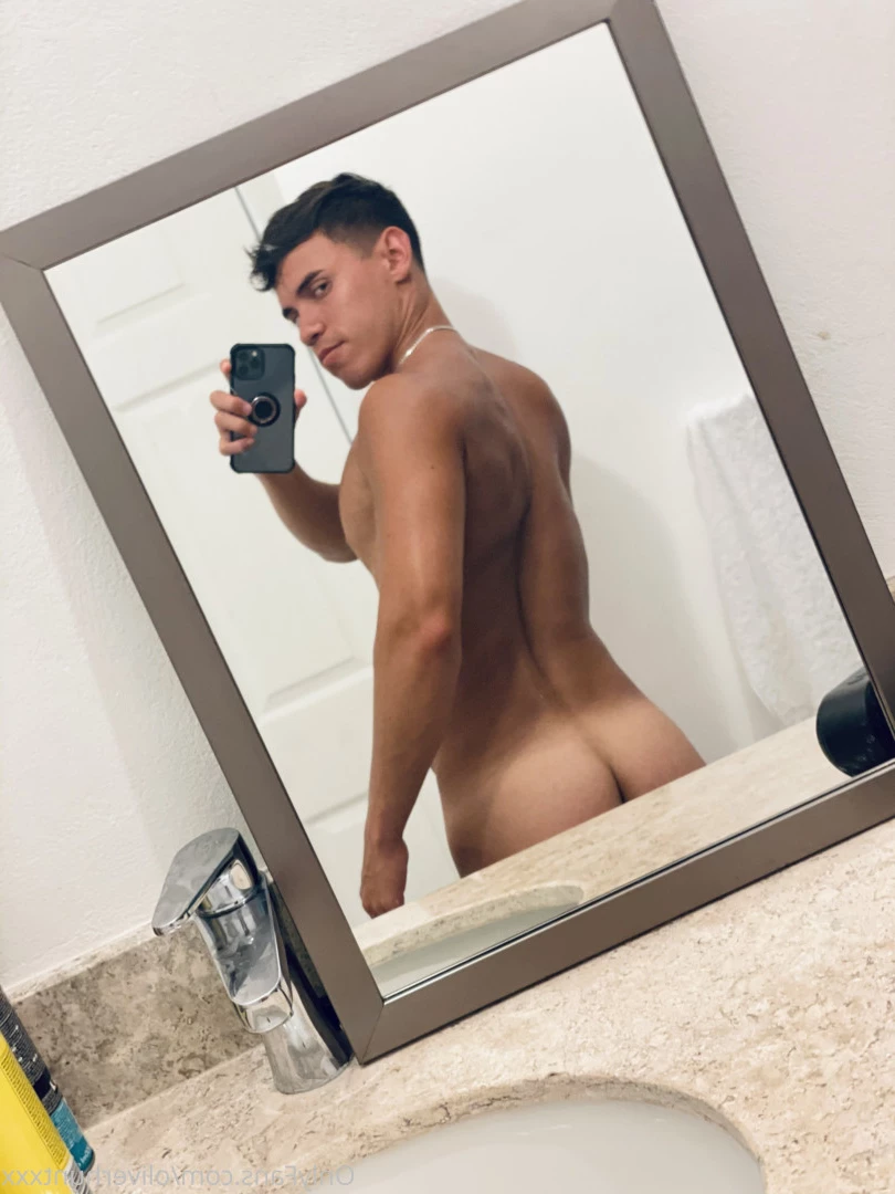 Oliver Hunt [ oliverhuntxxx ] Onlyfans leaked photo 5520785 on Hotleaks.tv