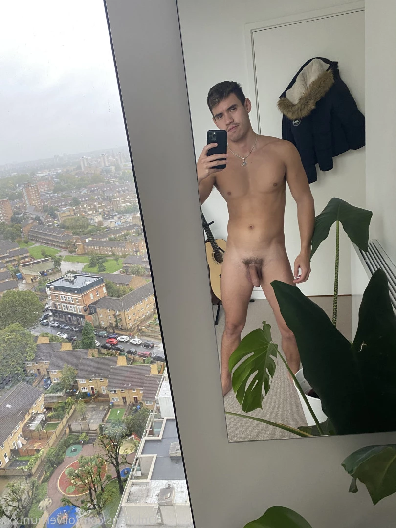 Oliver Hunt [ oliverhuntxxx ] Onlyfans leaked photo 5520940 on Hotleaks.tv