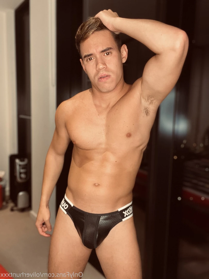 Oliver Hunt [ oliverhuntxxx ] Onlyfans leaked photo 5520954 on Hotleaks.tv