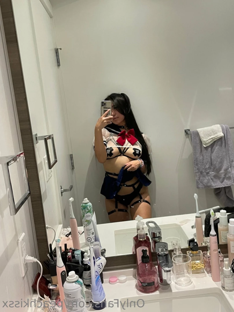Peach Kiss [ peachkissx ] Onlyfans leaked photo 14581759 on Hotleaks.tv