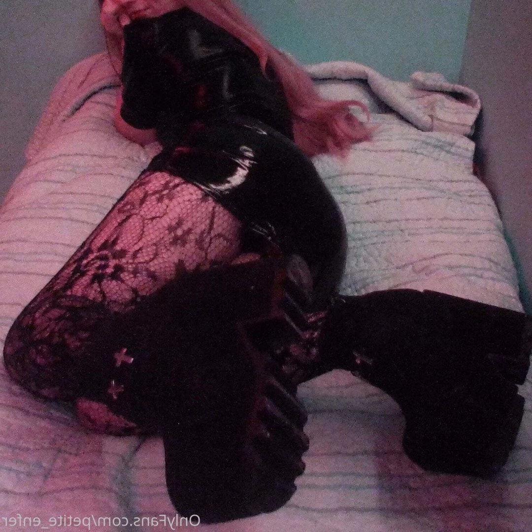 Petite Enfer [ petite_enfer ] Onlyfans leaked photo 5041537 on Hotleaks.tv
