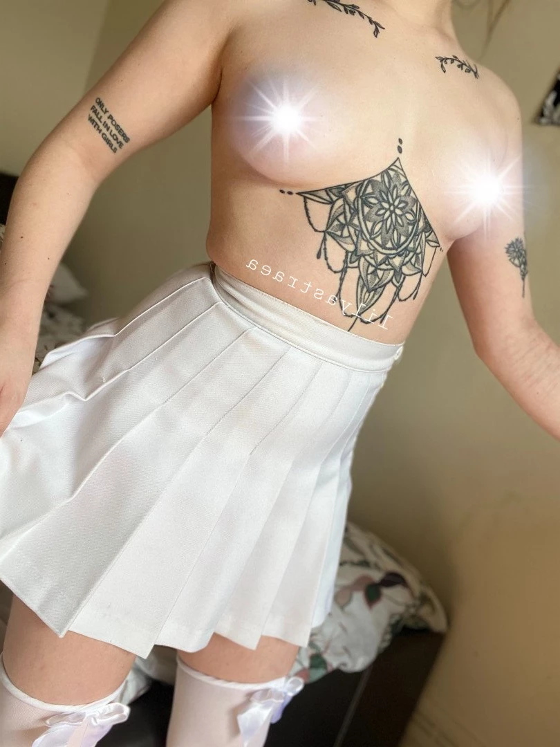 petiteredheadbabyfree Onlyfans leaked photo 5484272 on Hotleaks.tv