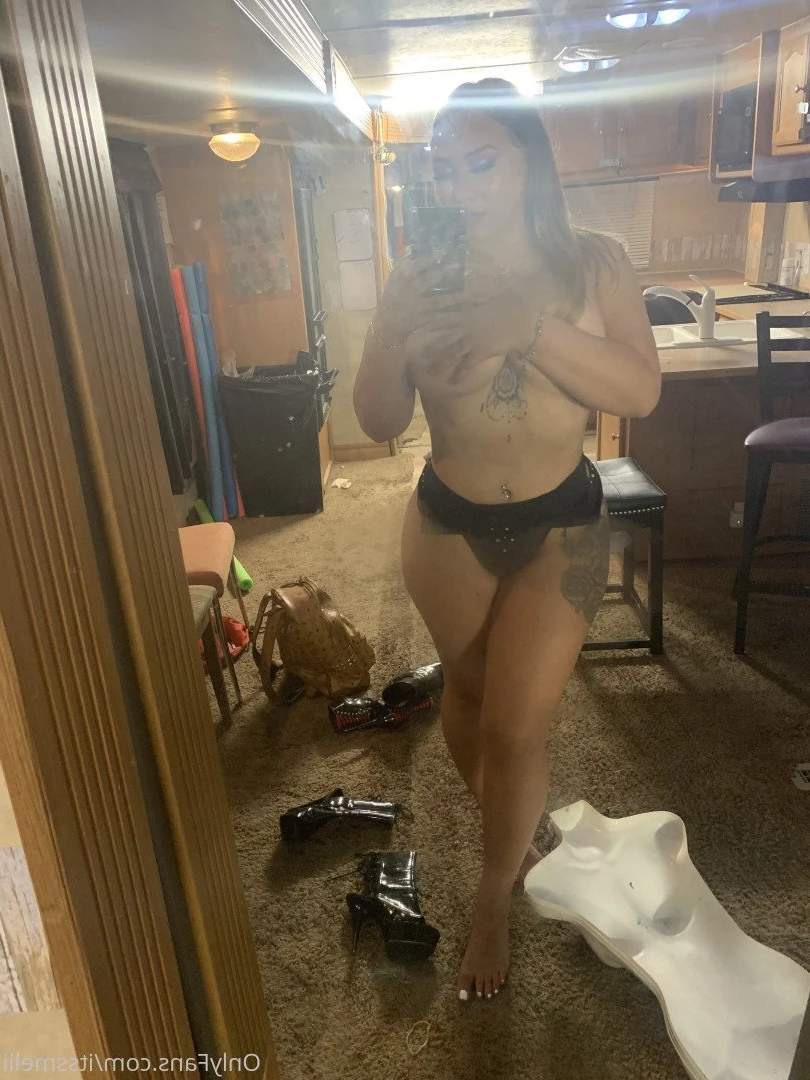 itssmelii Onlyfans leaked photo 525619 on Hotleaks.tv