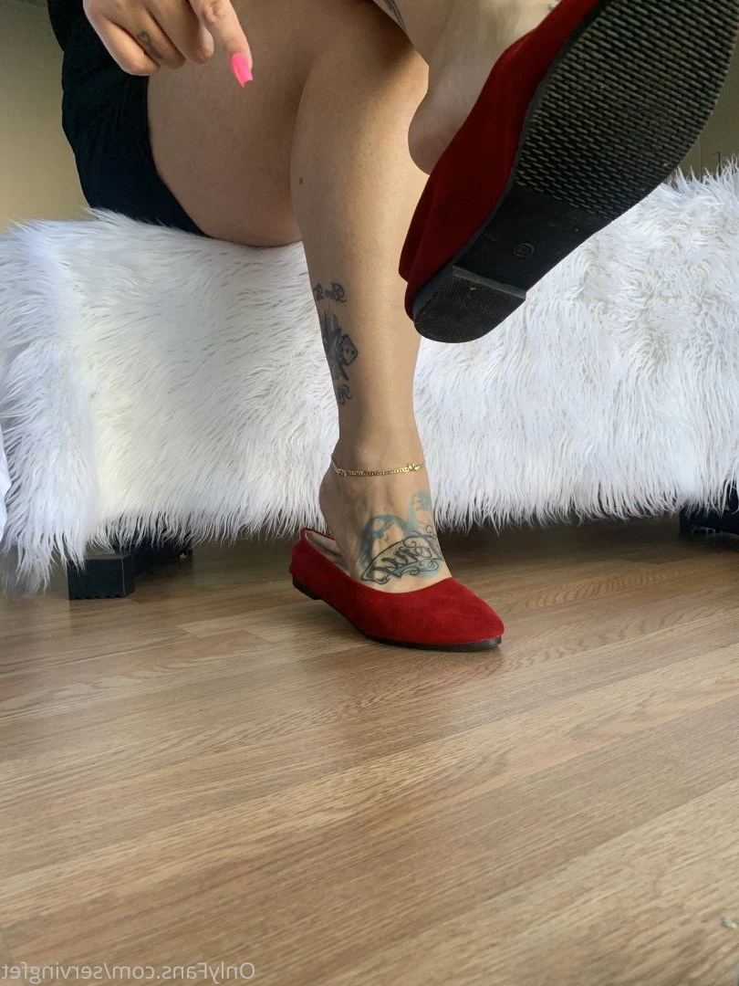 SERVINGBAREFEET [ servingfet ] Onlyfans leaked photo 5081957 on Hotleaks.tv