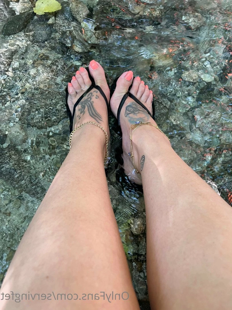 SERVINGBAREFEET [ servingfet ] Onlyfans leaked photo 5087096 on Hotleaks.tv