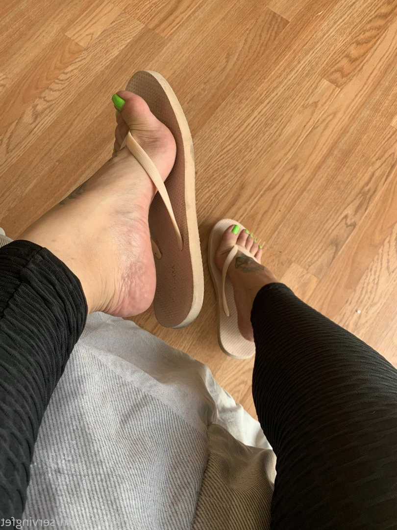 SERVINGBAREFEET [ servingfet ] Onlyfans leaked photo 5090888 on Hotleaks.tv