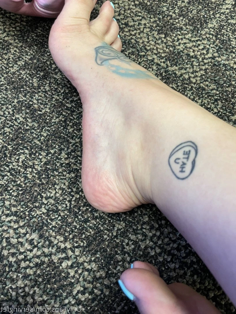 SERVINGBAREFEET [ servingfet ] Onlyfans leaked photo 5094921 on Hotleaks.tv