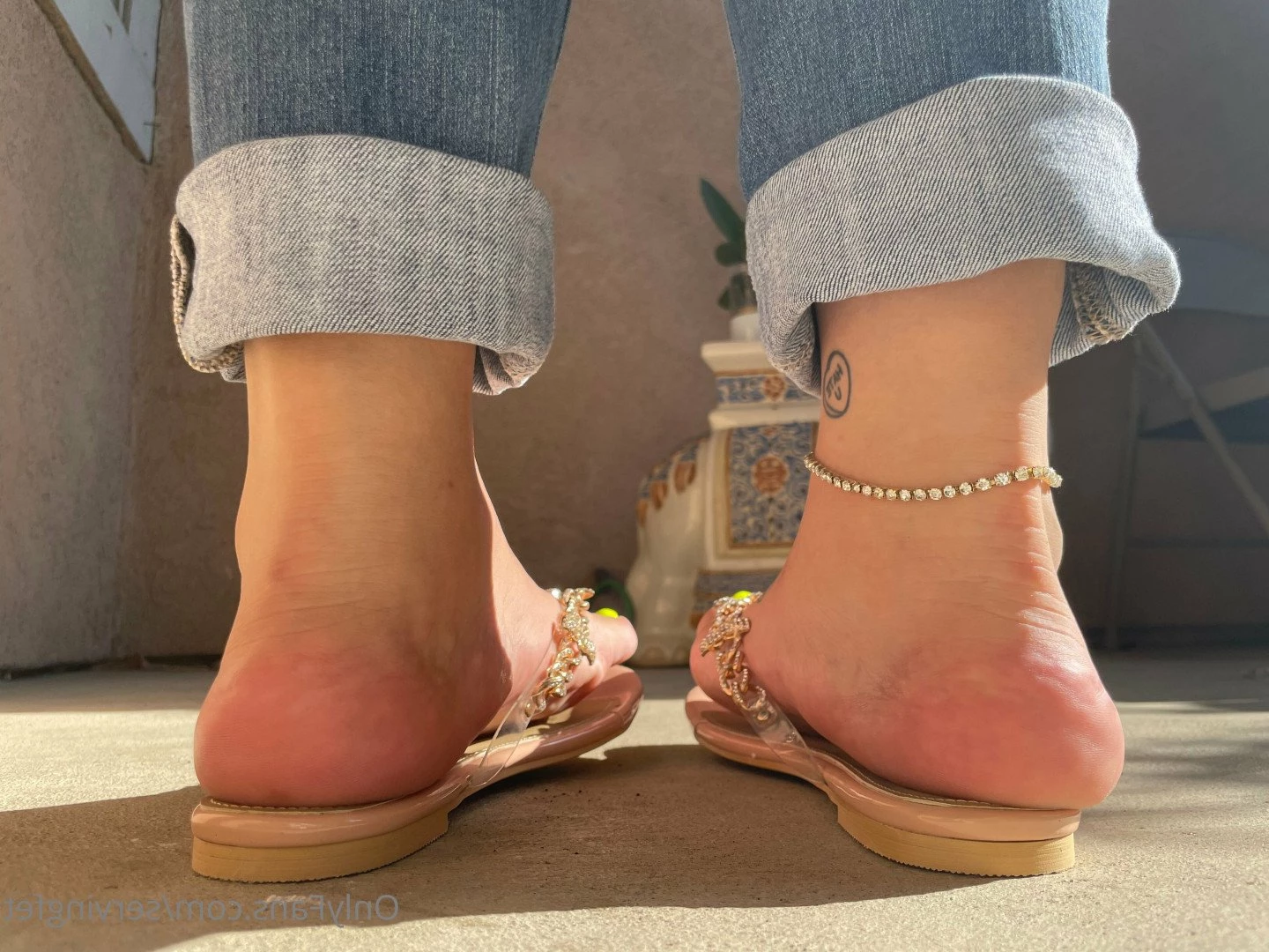 SERVINGBAREFEET [ servingfet ] Onlyfans leaked photo 5096780 on Hotleaks.tv