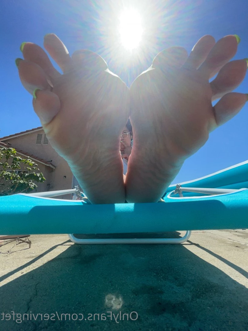 SERVINGBAREFEET [ servingfet ] Onlyfans leaked photo 5100092 on Hotleaks.tv