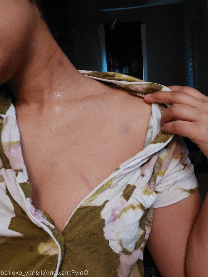 slightly expired [ slightly_expired ] Onlyfans leaked photo 5018686 on Hotleaks.tv