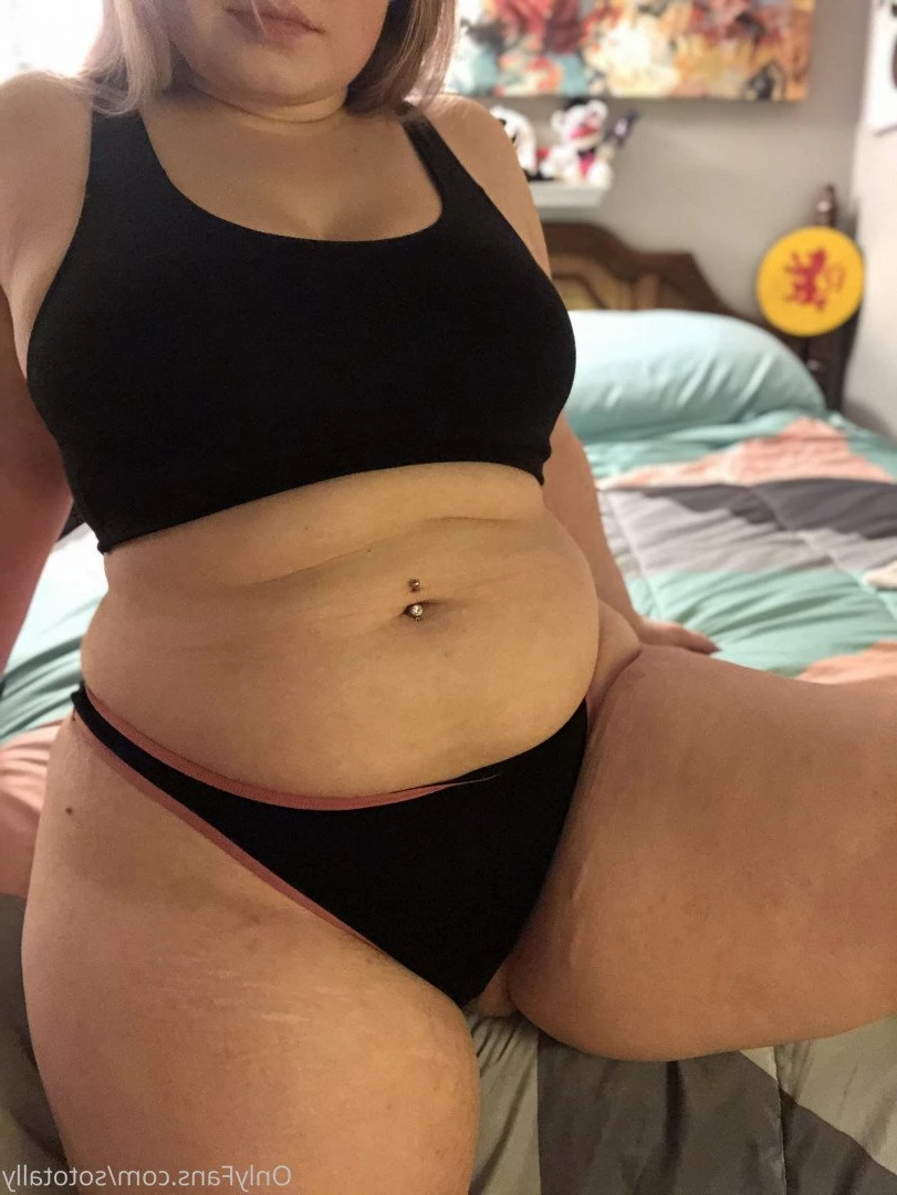 Alina [ sototally ] Onlyfans leaked photo 4936437 on Hotleaks.tv