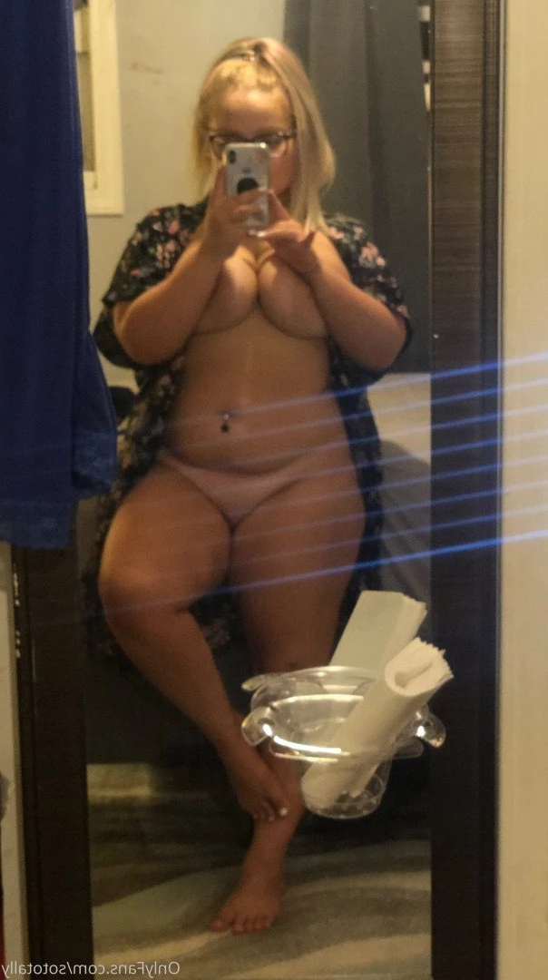 Alina [ sototally ] Onlyfans leaked photo 4936550 on Hotleaks.tv