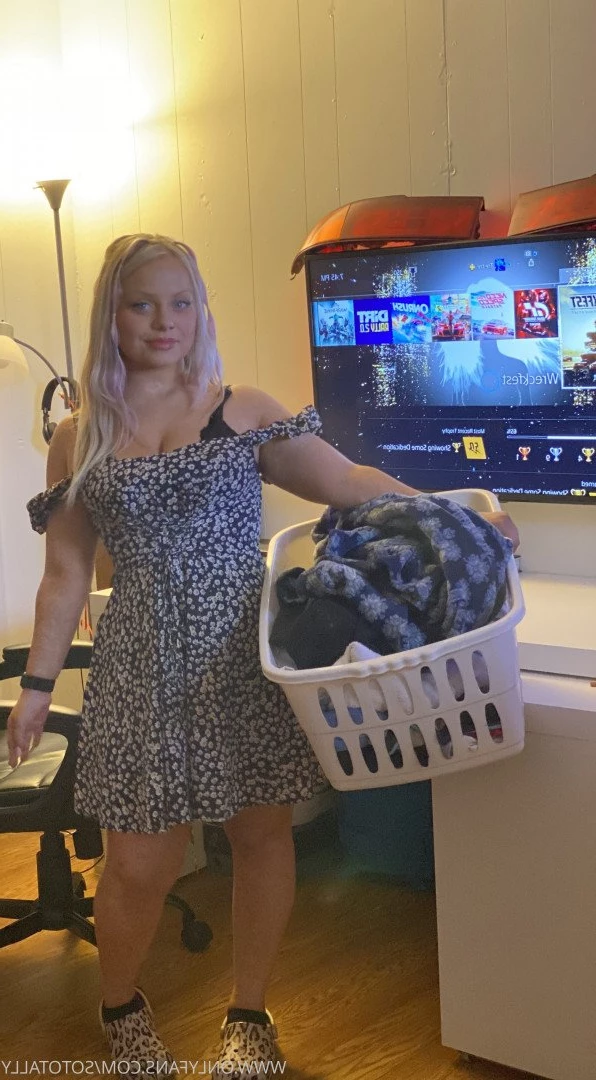 Alina [ sototally ] Onlyfans leaked photo 4936760 on Hotleaks.tv