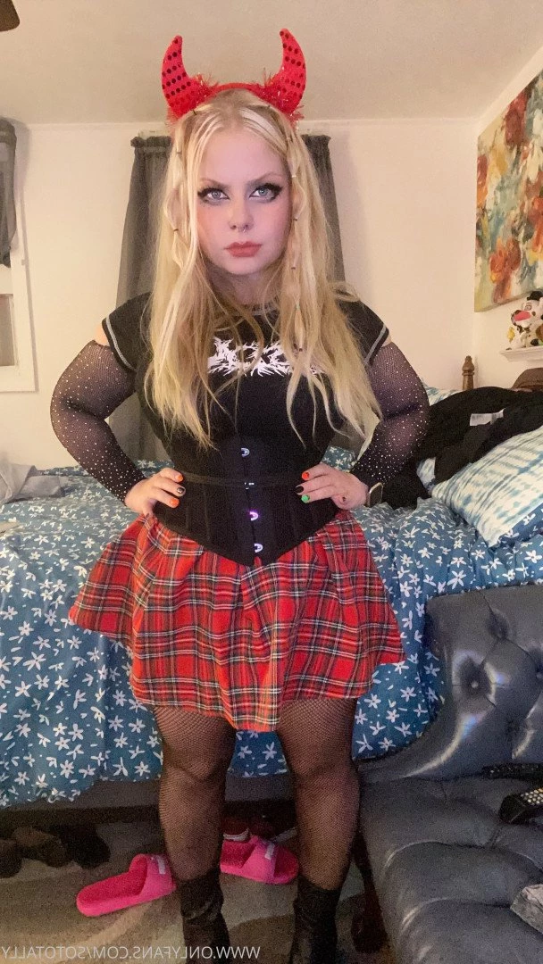 Alina [ sototally ] Onlyfans leaked photo 4937396 on Hotleaks.tv