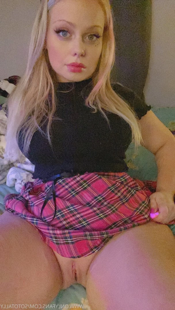 Alina [ sototally ] Onlyfans leaked photo 4937590 on Hotleaks.tv