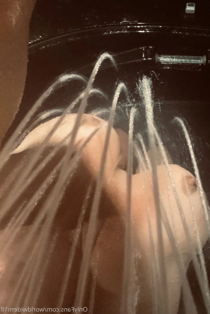 Swinger Step Mom [ swinging_mom_amie ] Onlyfans leaked photo 15912316 on Hotleaks.tv