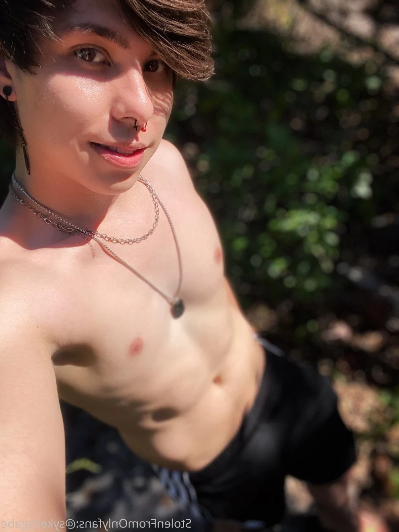 GabrialSyke [ sykeitsgabe ] Onlyfans leaked photo 4963945 on Hotleaks.tv