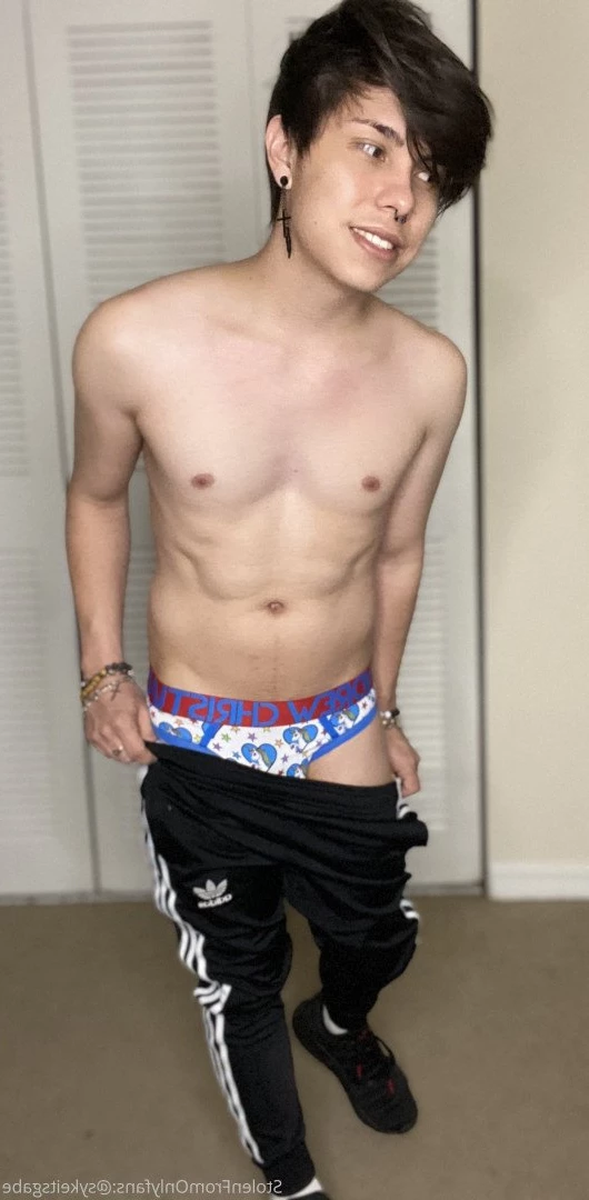 GabrialSyke [ sykeitsgabe ] Onlyfans leaked photo 4964578 on Hotleaks.tv