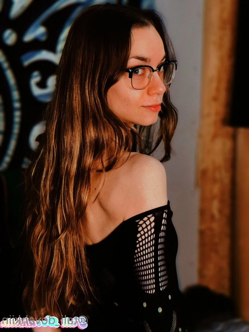 Tali Dova [ tali_dovahkiin ] Onlyfans leaked photo 4959156 on Hotleaks.tv