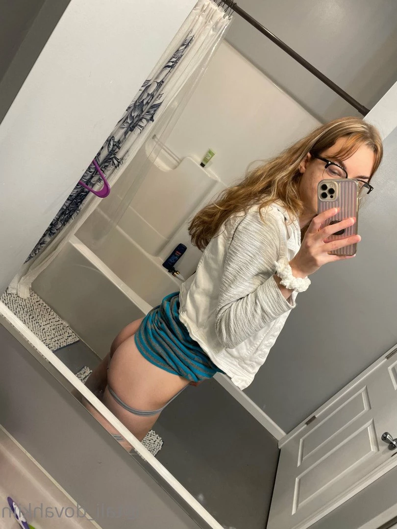 Tali Dova [ tali_dovahkiin ] Onlyfans leaked photo 4959284 on Hotleaks.tv