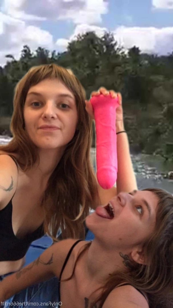 Paris Bush ♡BUTT STUFF 🍑🍩 [ parisbush ] Onlyfans leaked photo 11101756 on Hotleaks.tv
